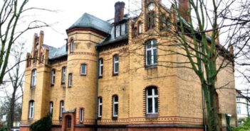 SANUS AG reanimiert Tummeleys Traumschloss in Potsdam