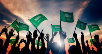 Saudi Arabien – das blutige Geld der Dikatur Saudi Arabien, Saudi Arabien Flagge, Saudi Arabia Flags