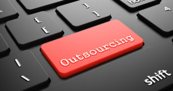 Digitale Transformation ist für viele Unternehmen ein Problem: Stellt IT Outsourcing eine Lösung dar? Outsourcing Sachwert Magazin